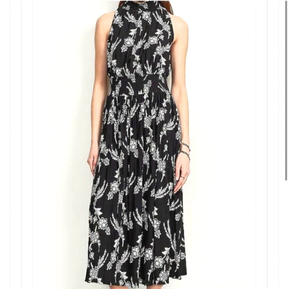 Ann Taylor Black w/White Floral Halter Style Jersy Sleeveless Midi Dress